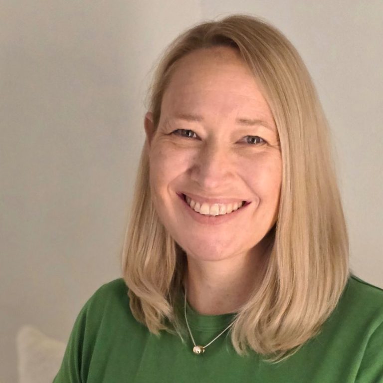 Helene, founder and physical therapist at Holism Integrative Wellness.